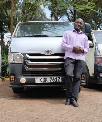Gosheni Shuttle – group transport in Kenya